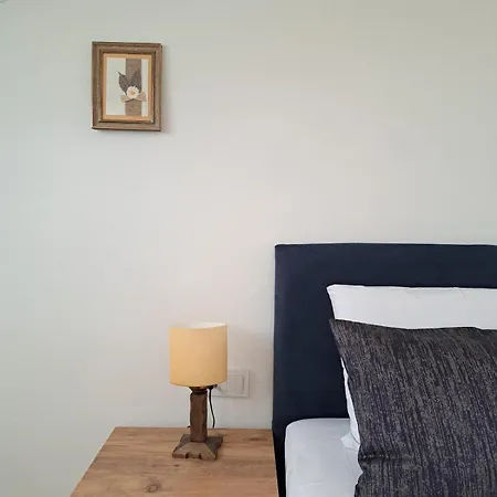 Tei, Oeluedeniz