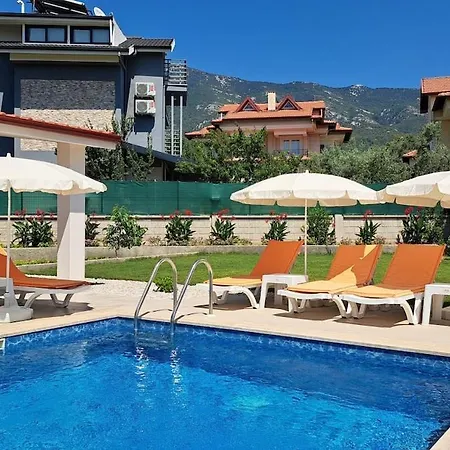 Villa Tei, Oeluedeniz