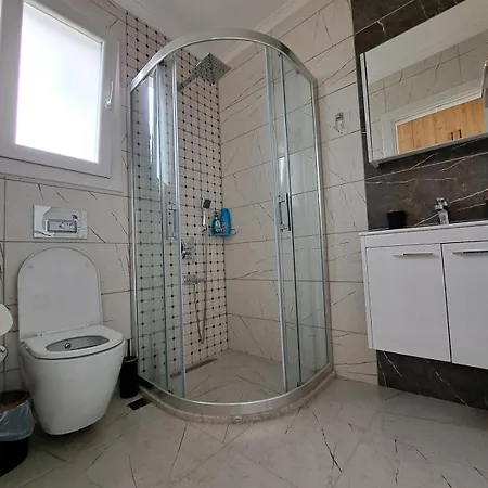 Willa Tei, With Swimming Pool In Oeluedeniz New *