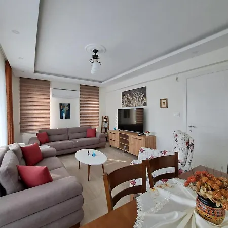Willa Tei, With Swimming Pool In Oeluedeniz New Fethiye