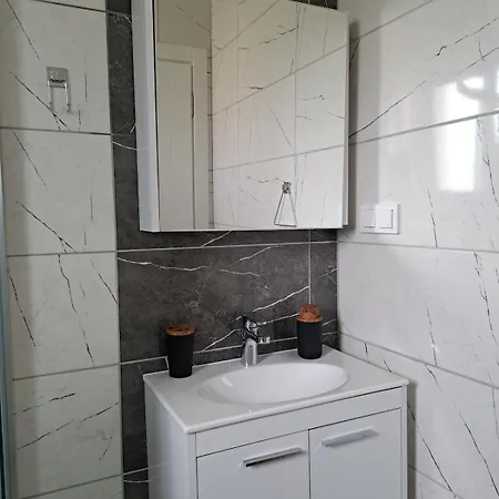Tei, Oeluedeniz Villa